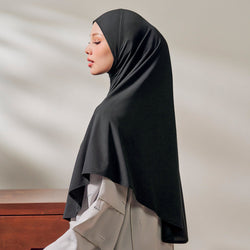 Black Najwa Sport Khimar by TudungPeople, lightweight active Islamic head covering for sports and daily wear.