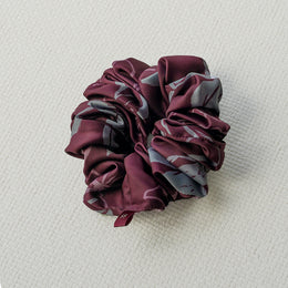 Minimalist Floral - Burgundy Scrunchie
