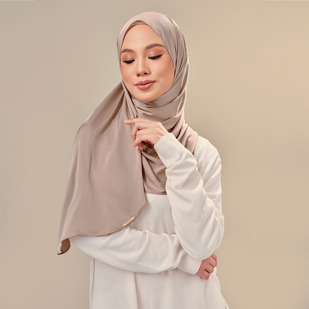 Inaya TudungPeople