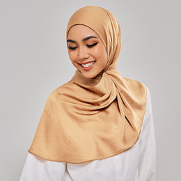 Niya Satin in Gold Dust