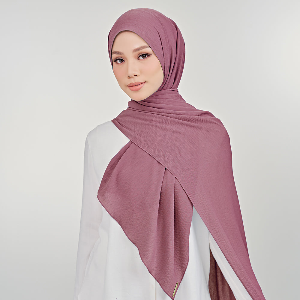 Muna in Grape