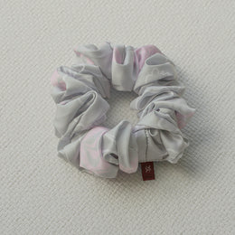 Minimalist Floral - Mint Scrunchie