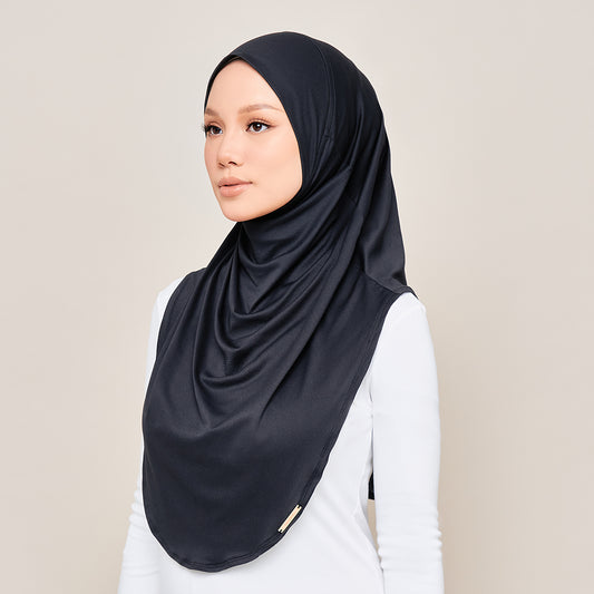 (Nano) Najwa Sport Nour - Black Edition - TudungPeople