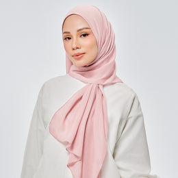 Suri in Pink Lemonade