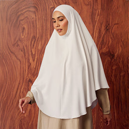 Rawda in White