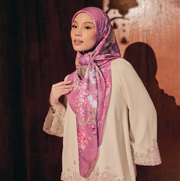 LE Heirloom - Dark Puce (SQ)