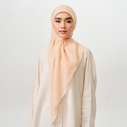 Nara in Apricot