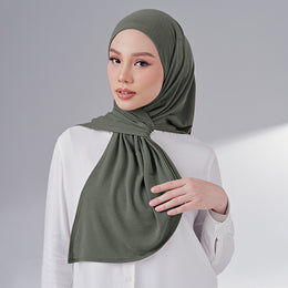 Niya in Kohl (Net)