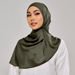Niya Satin 2.0 in Aventurine