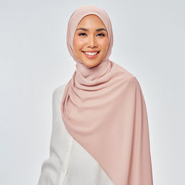 Nluxe in Pale Blush