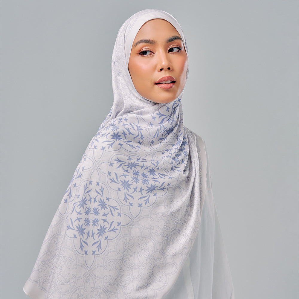 Tekat Berlian TudungPeople tekat-berlian-tudungpeople