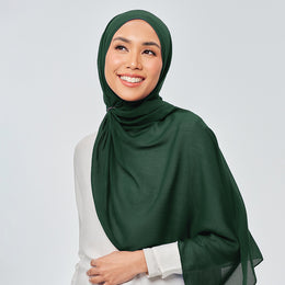 Suri in Verdant