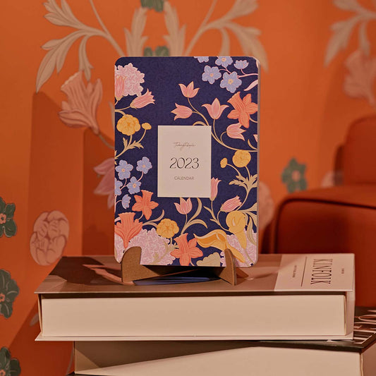 Liberty 2023 Desk Calendar TudungPeople