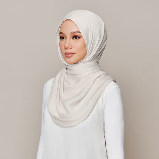 Sofya in Snowflake - TudungPeople